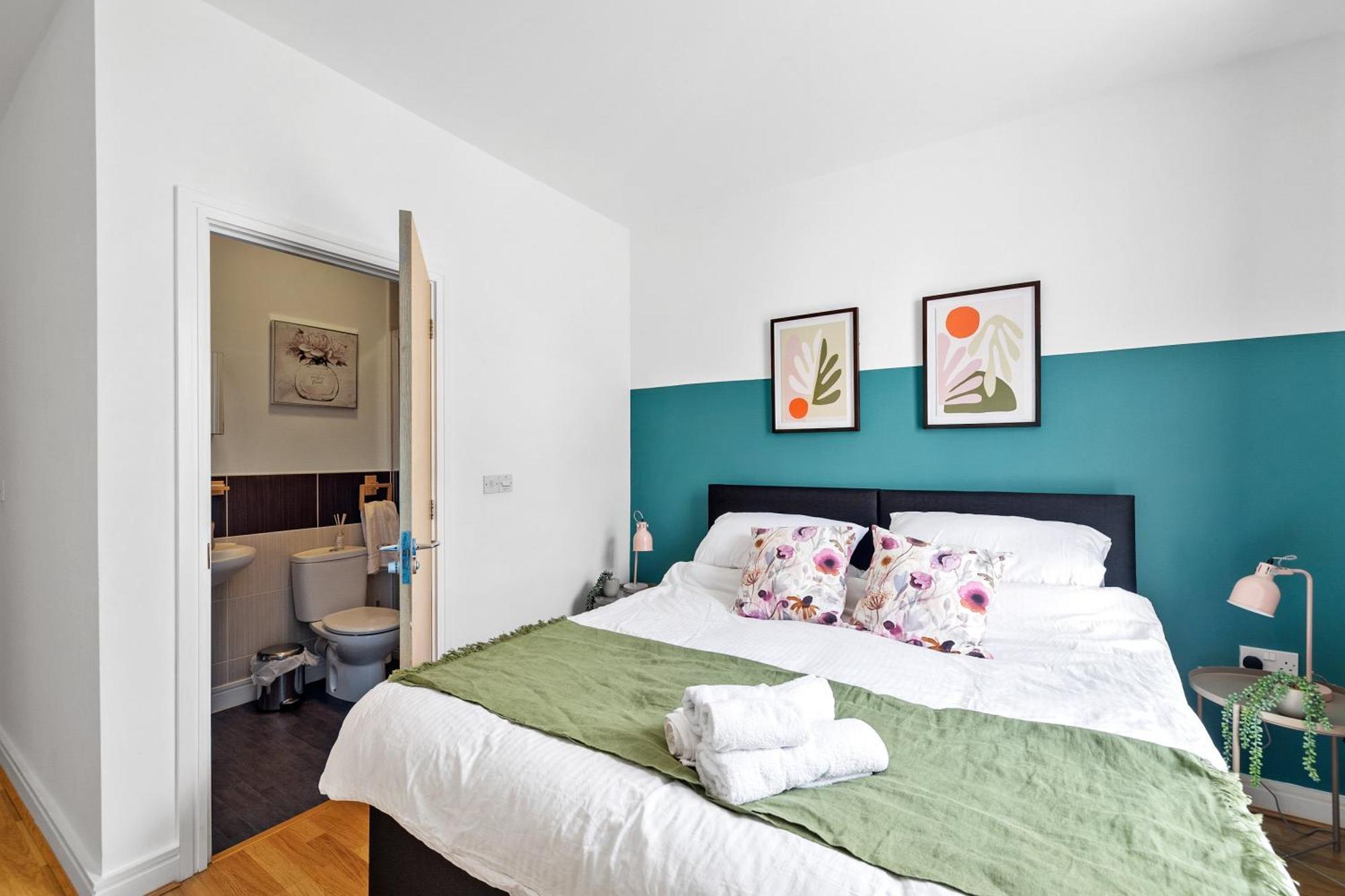 Spacious House By Quay - Sleeps 7 - Free Parking Πλίμουθ Εξωτερικό φωτογραφία