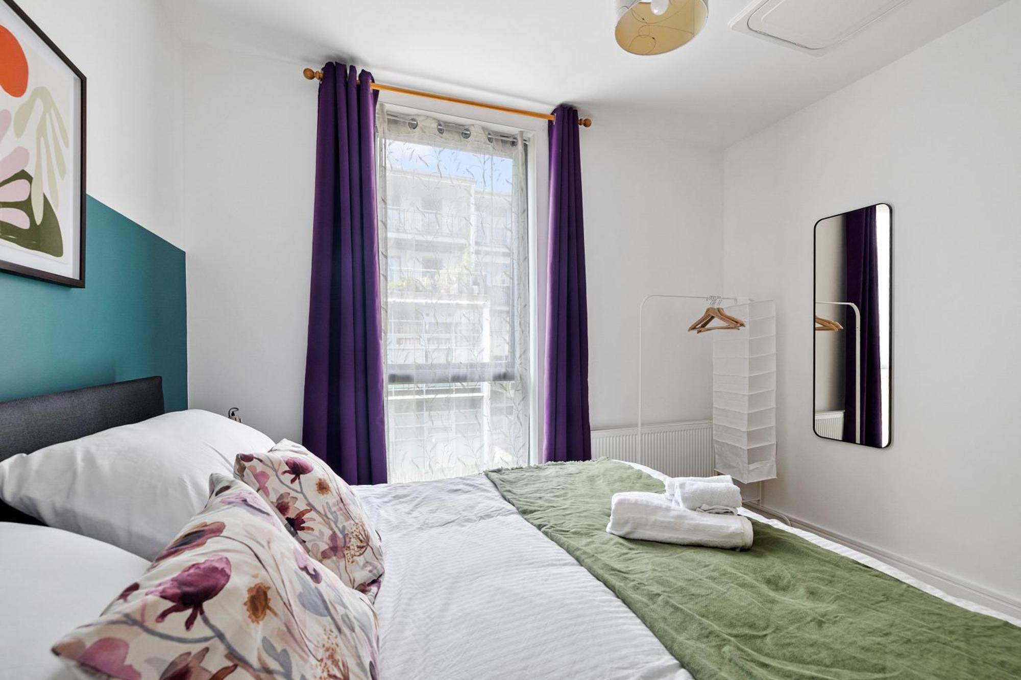 Spacious House By Quay - Sleeps 7 - Free Parking Πλίμουθ Εξωτερικό φωτογραφία